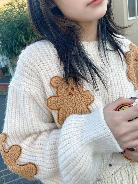 Caramel bear sweater