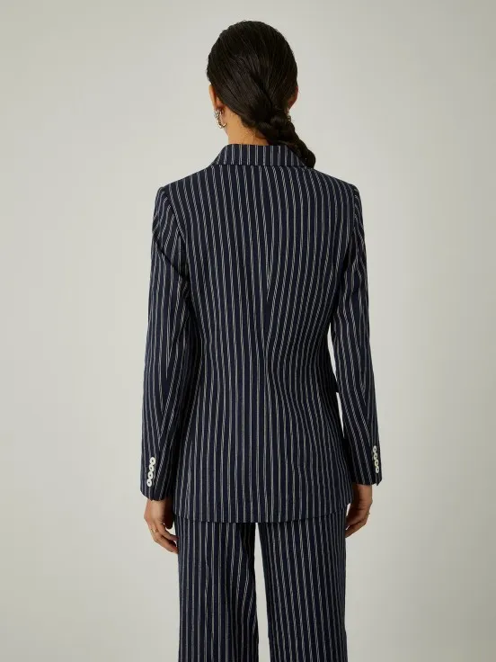 Double-breasted blazer with stripes pattern