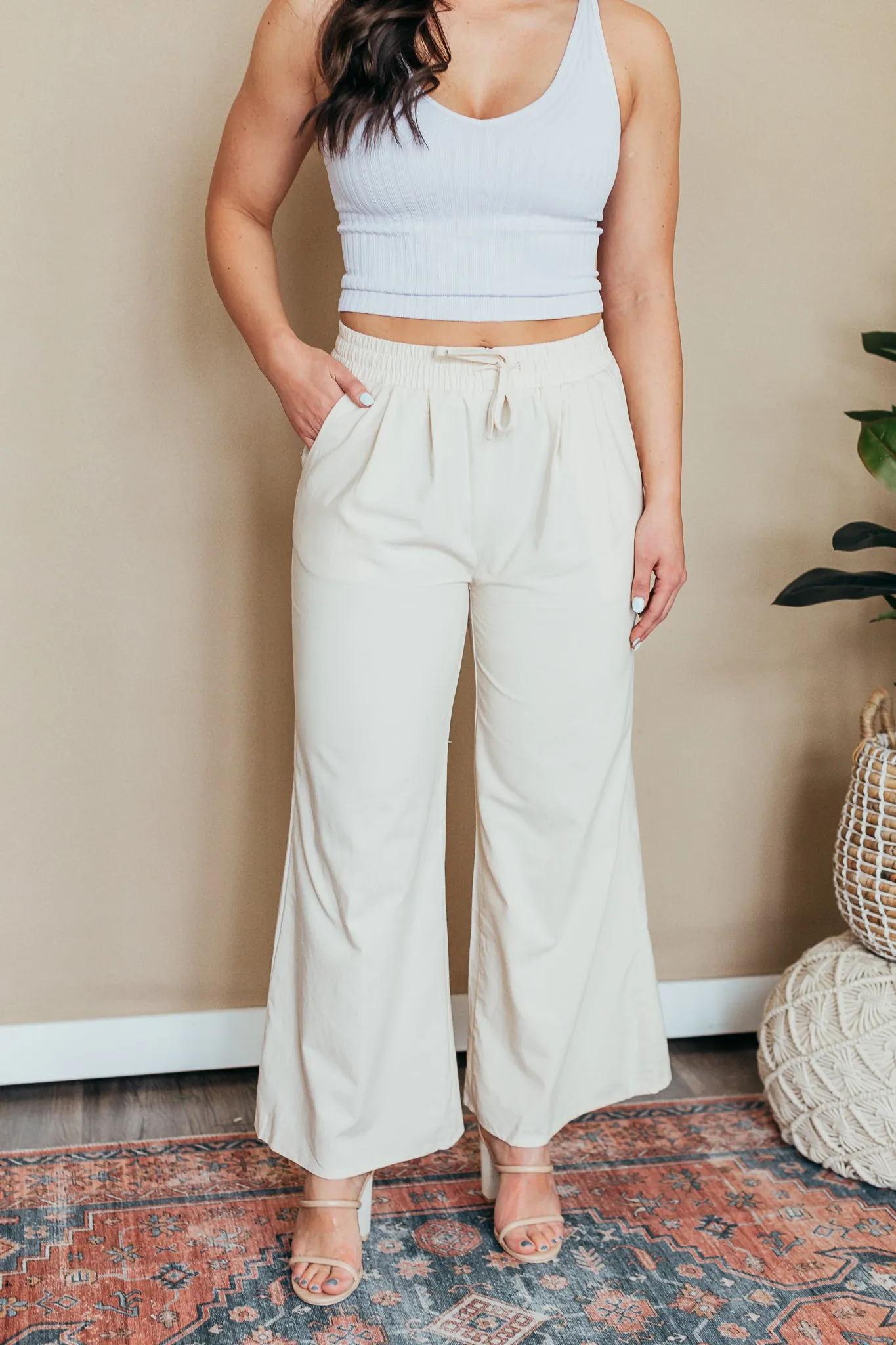 Lightweight Wide Leg Pants - 2 Colors