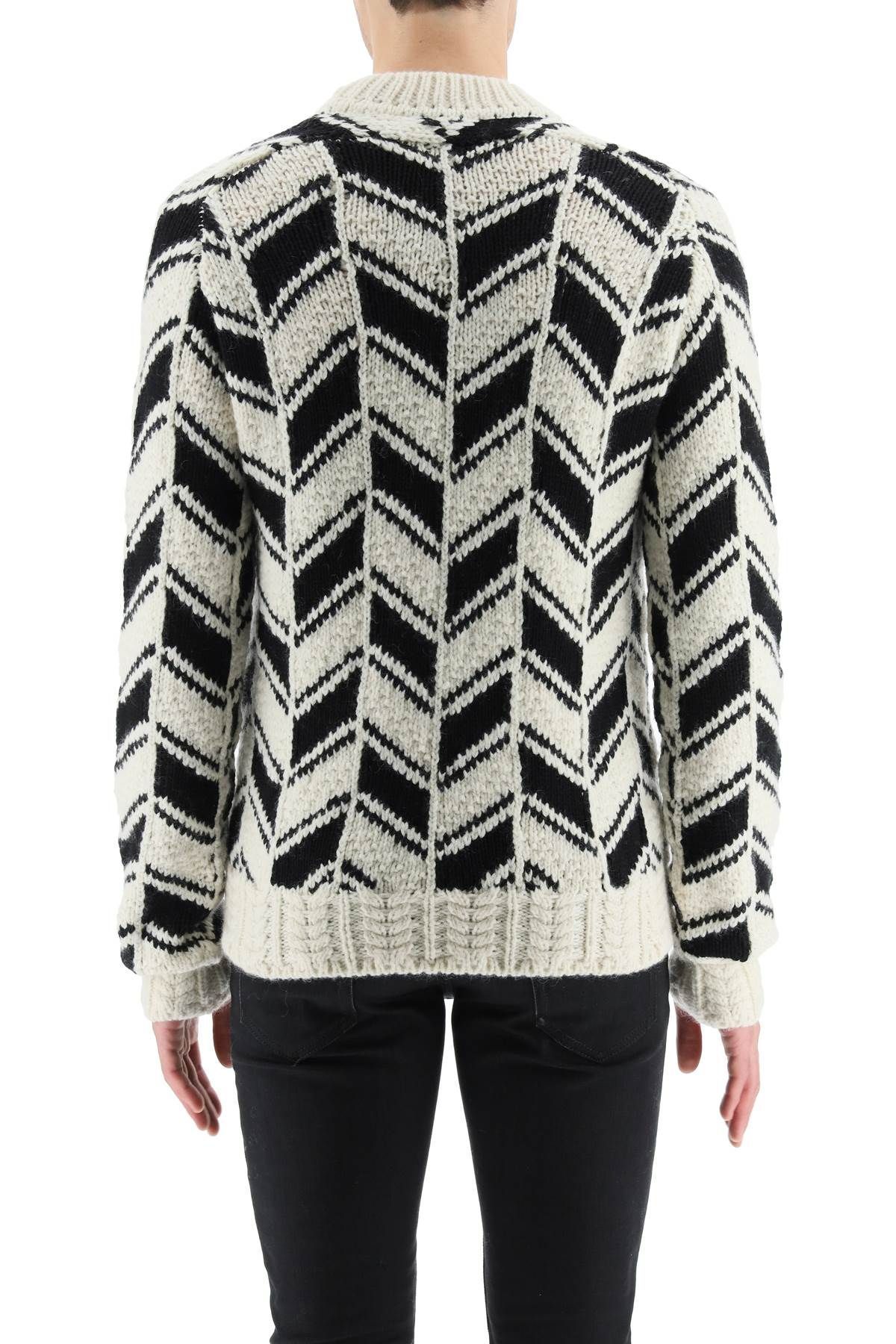 Saint Laurent  |SWEATER IN MONOCHROME CHEVRON JACQUARD