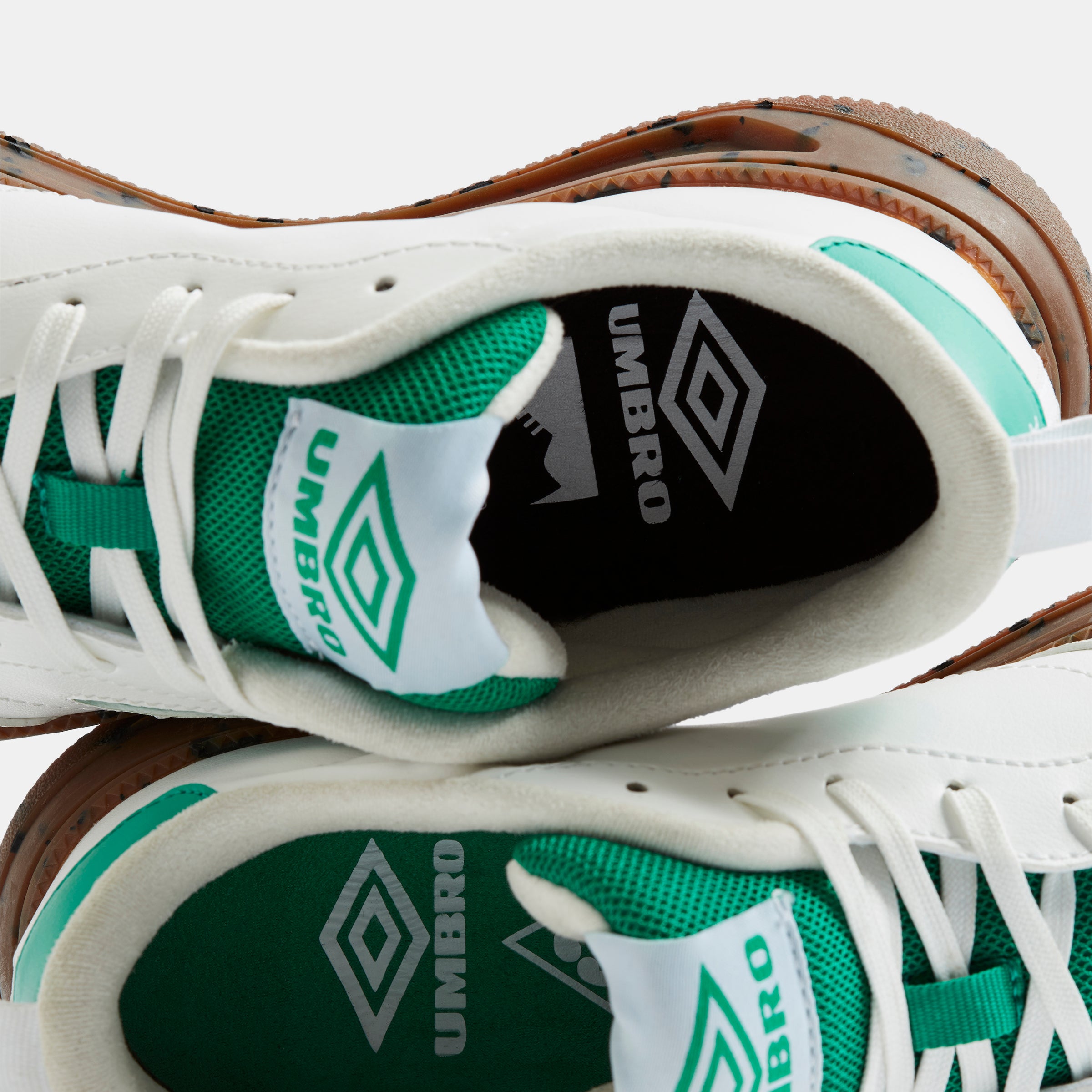 Umbro Highway WB White / Green