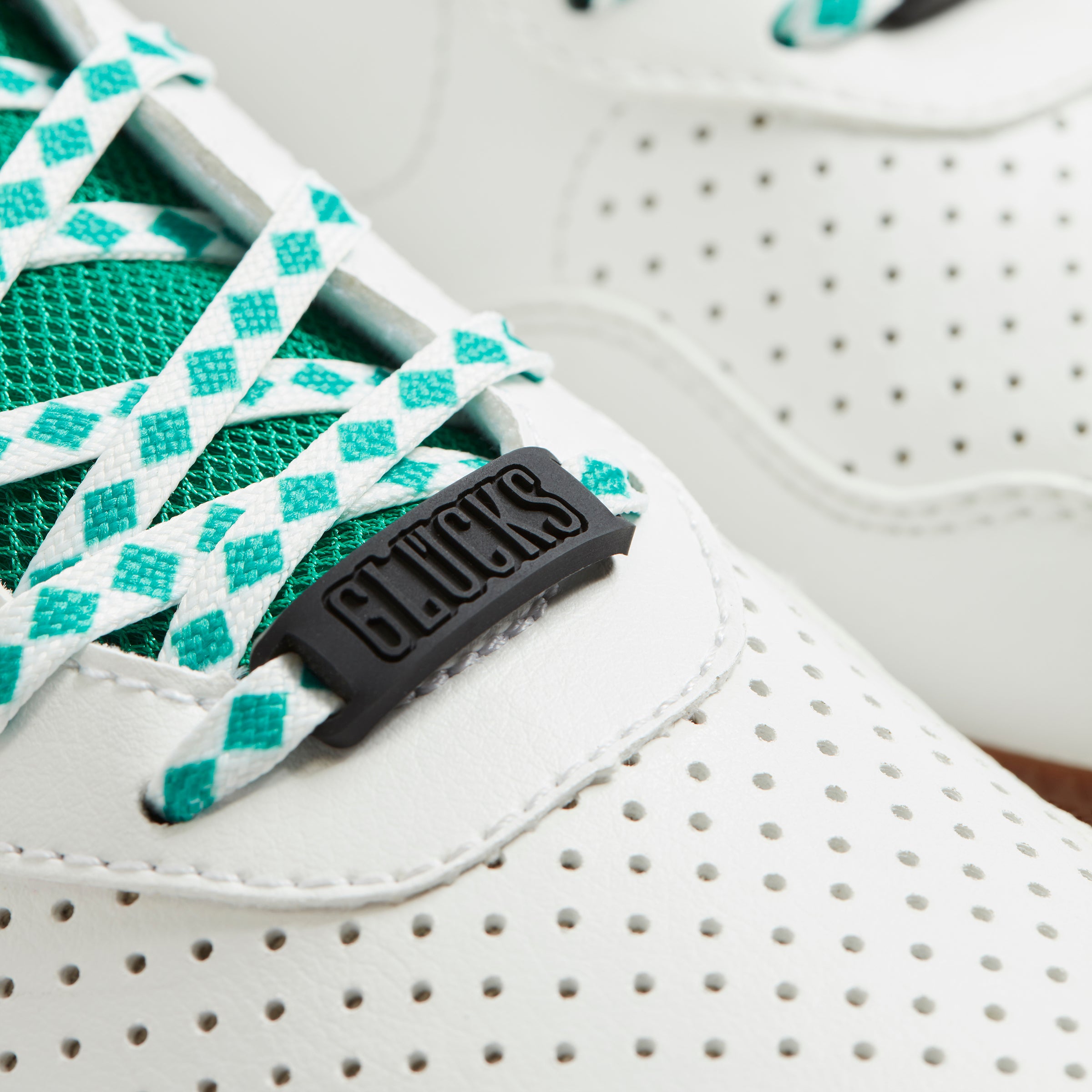 Umbro Highway WB White / Green