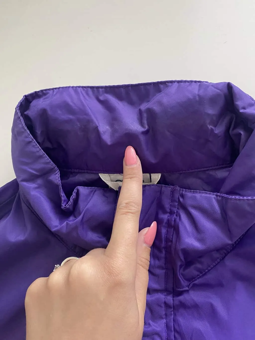 Vintage Etirel colourful rain jacket / windbreaker in purple – XL